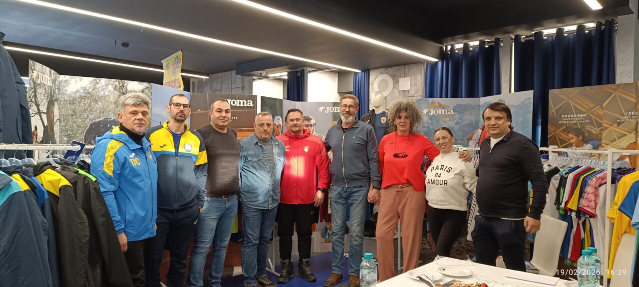 Standarde de Elită la Pescărușii: Vizită la sediul Joma pentru noua colecție